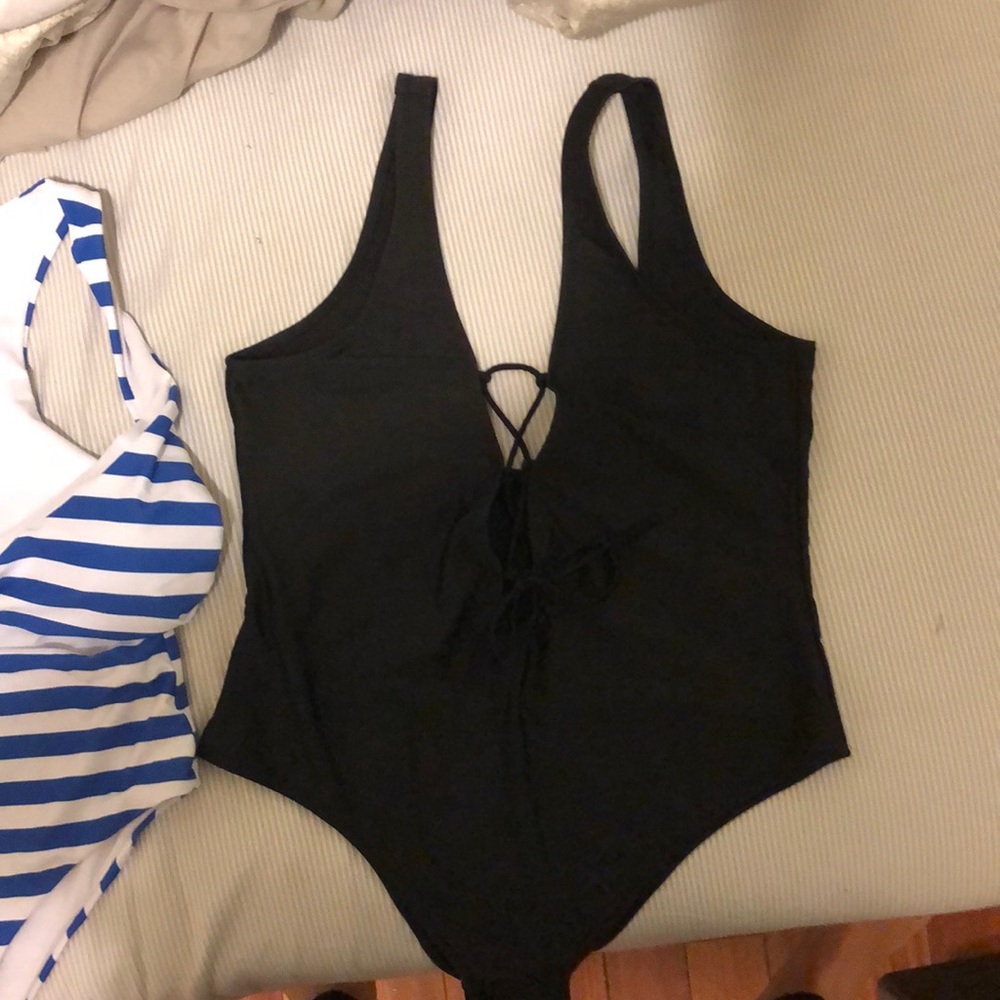Bathing suit